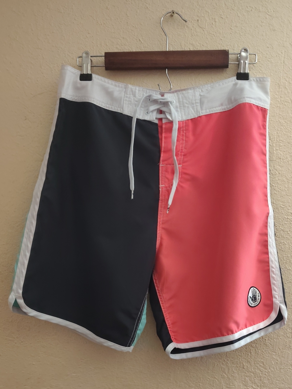 Body Glove Men's Board Shorts Swimsuit Size 32 Orange Gray Blue Colorblock